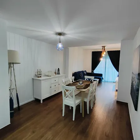 Sea Soon Apartment. Center Daire *