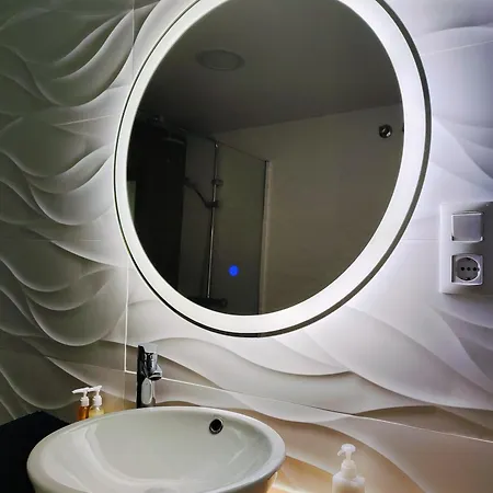 דירה Sea Soon Apartment. Center יורט דה מאר